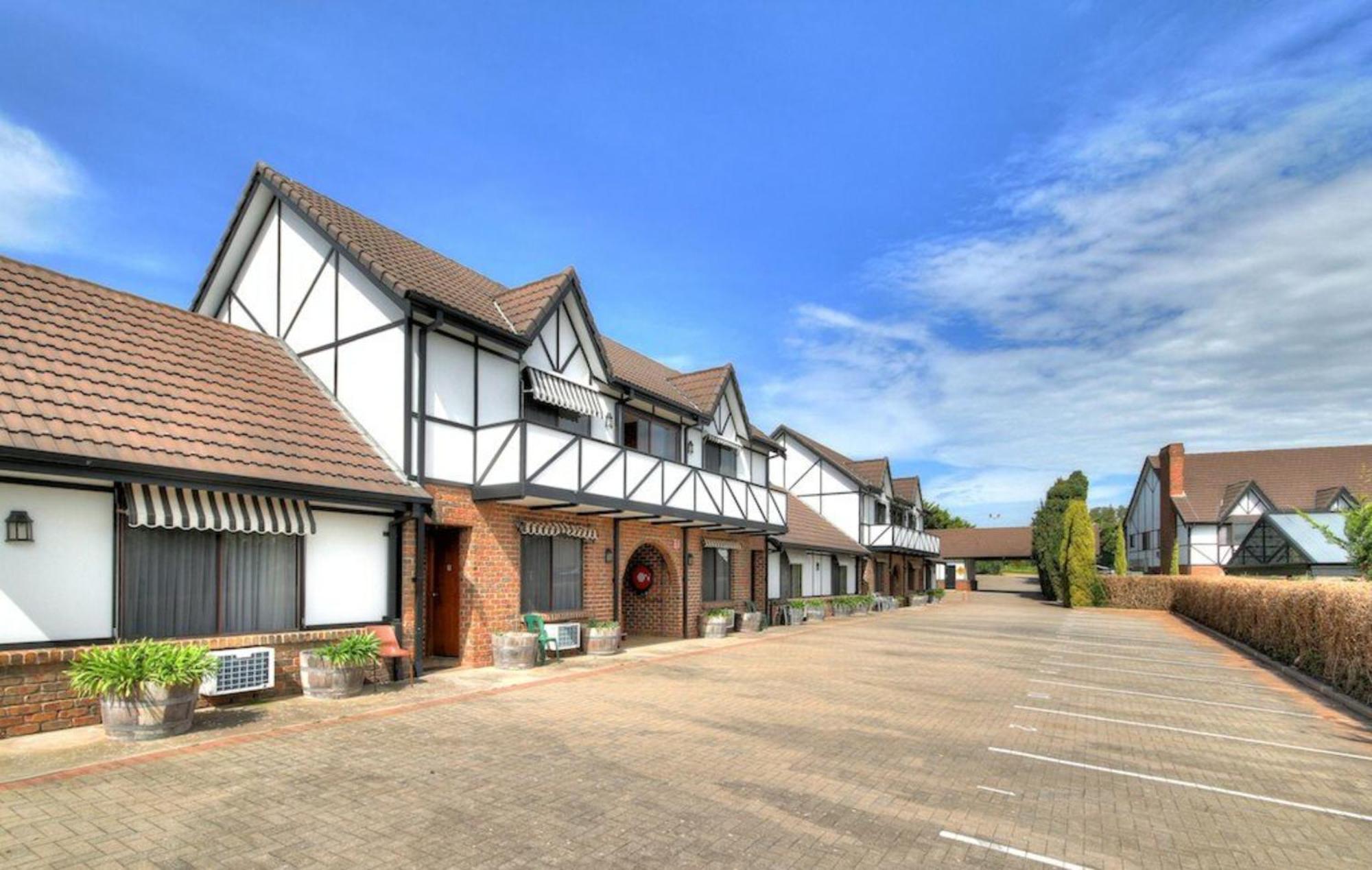 Victoria Hotel Strathalbyn Ngoại thất bức ảnh